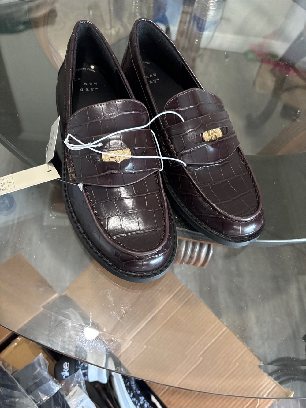 Comfy a new day Croc-Embossed Penny Loafers in Dark Brown with Gold Accent